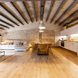 https://bravissimo-placa-del-vi-design-penthouse.topcostabravahotels.com