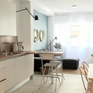 https://apartamento-de-lujo-en-el-centro.in-canary-islands.com